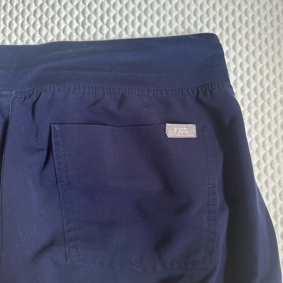 Figs Navy Blue Zamora Joggers medium petite - Picture 5 of 5